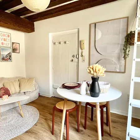 Le Nid Troyen - Center アパート *